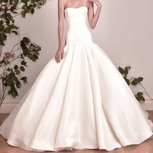 Austin Scarlett Designer Wedding Dress Size 8